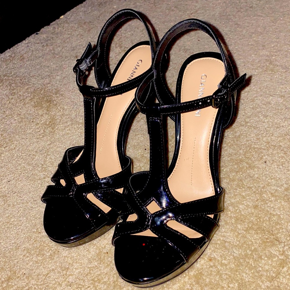 Glossy black Gianni bini